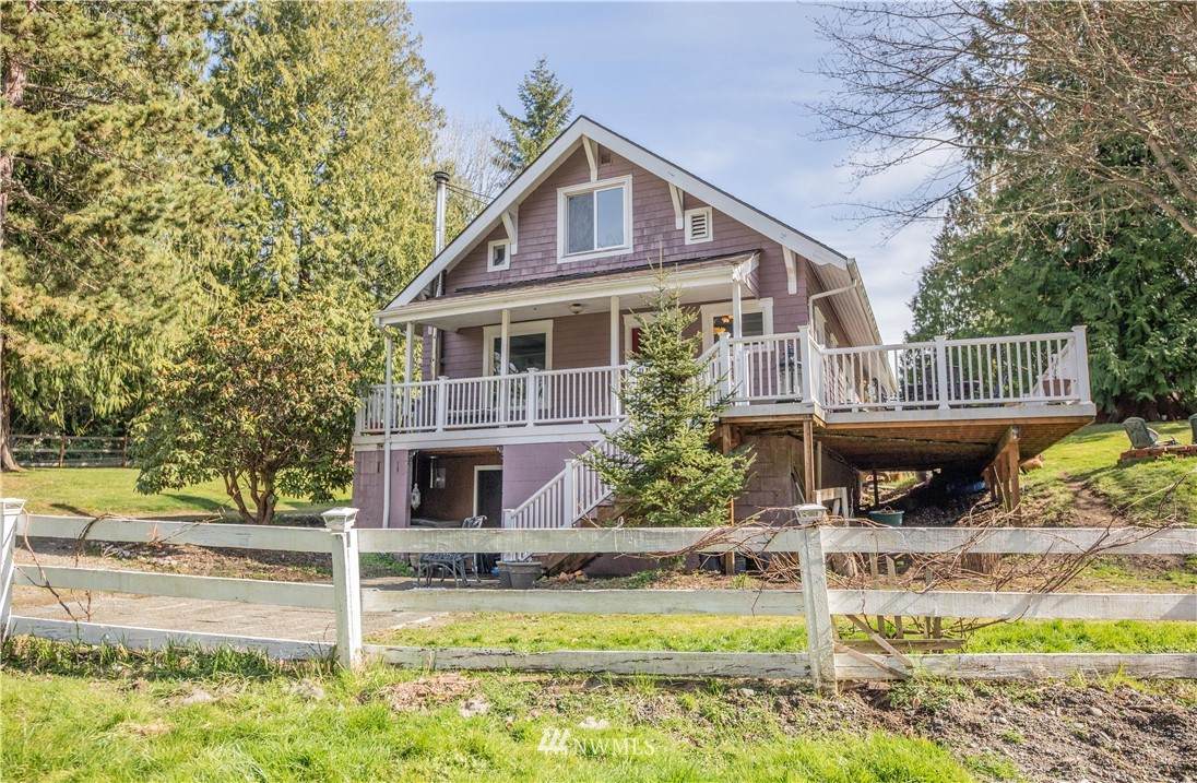 3208 324th Street - Photo 1