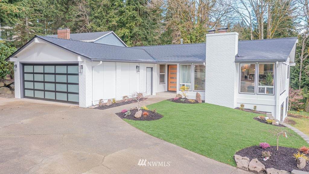 9610 139th Street - Photo 1