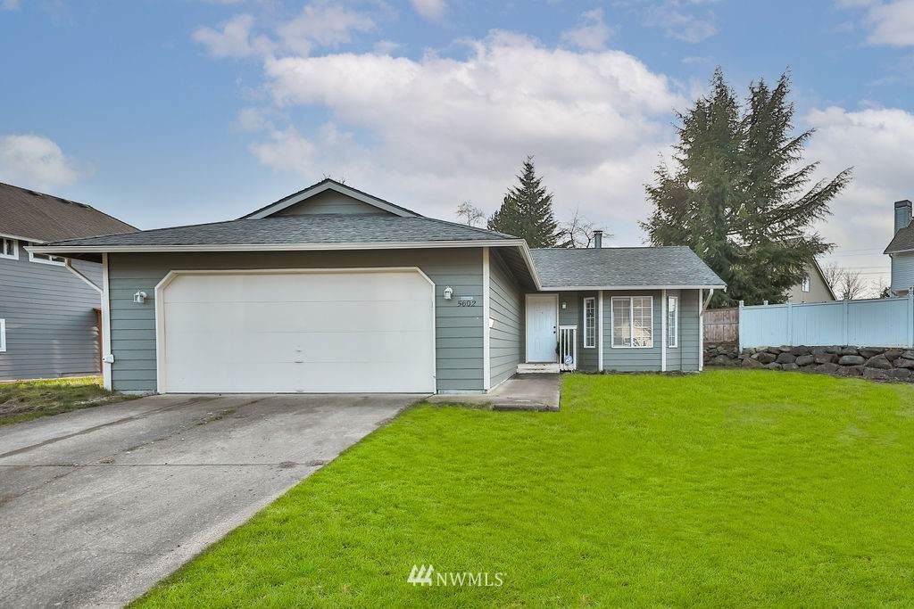 5602 Cedarcrest Street - Photo 1