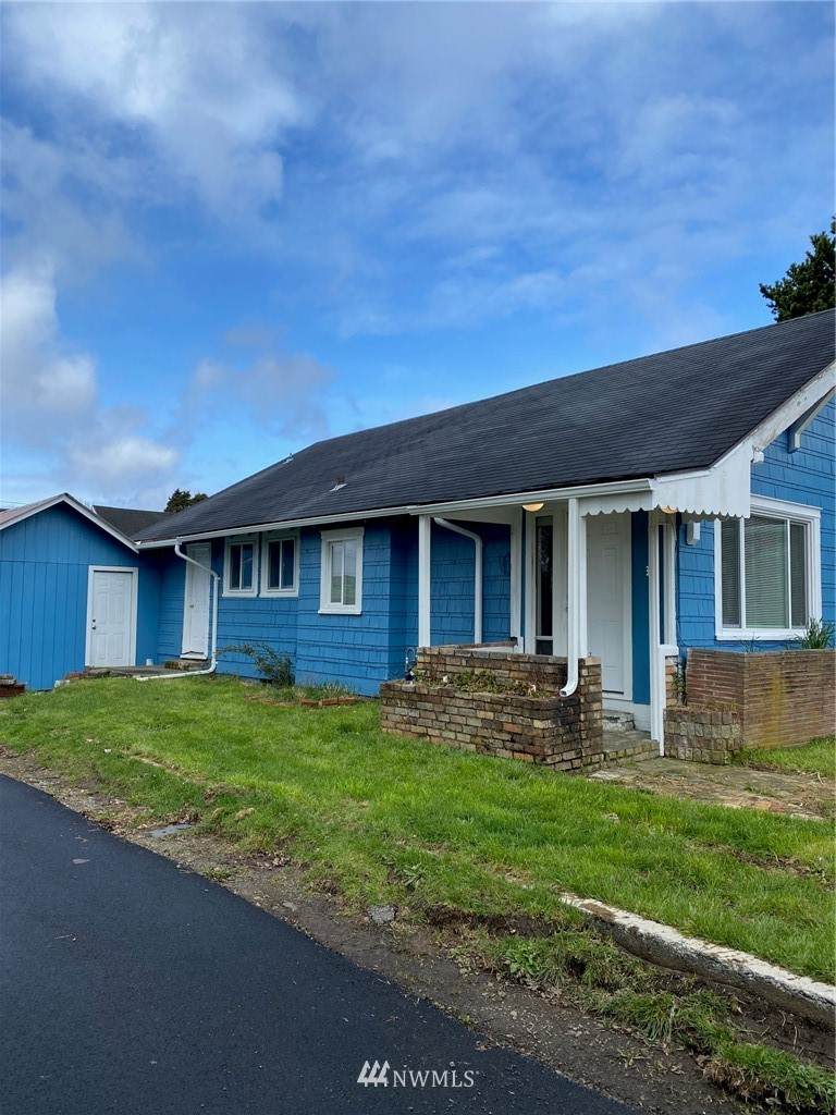 515 Duffy Street - Photo 1