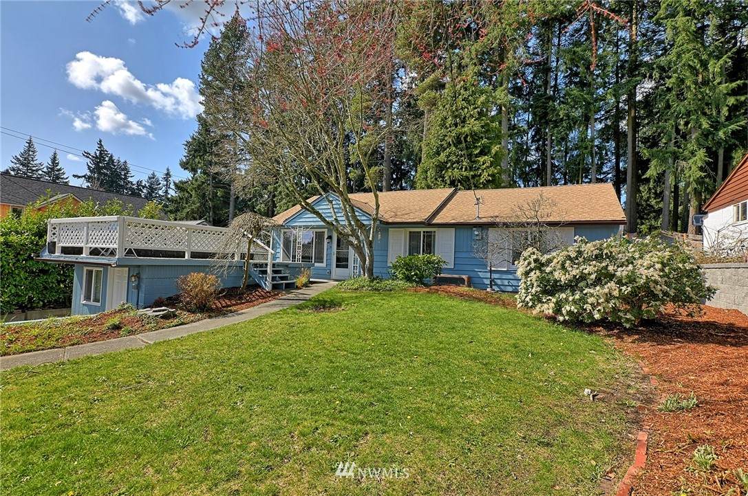 23604 49th Place - Photo 1