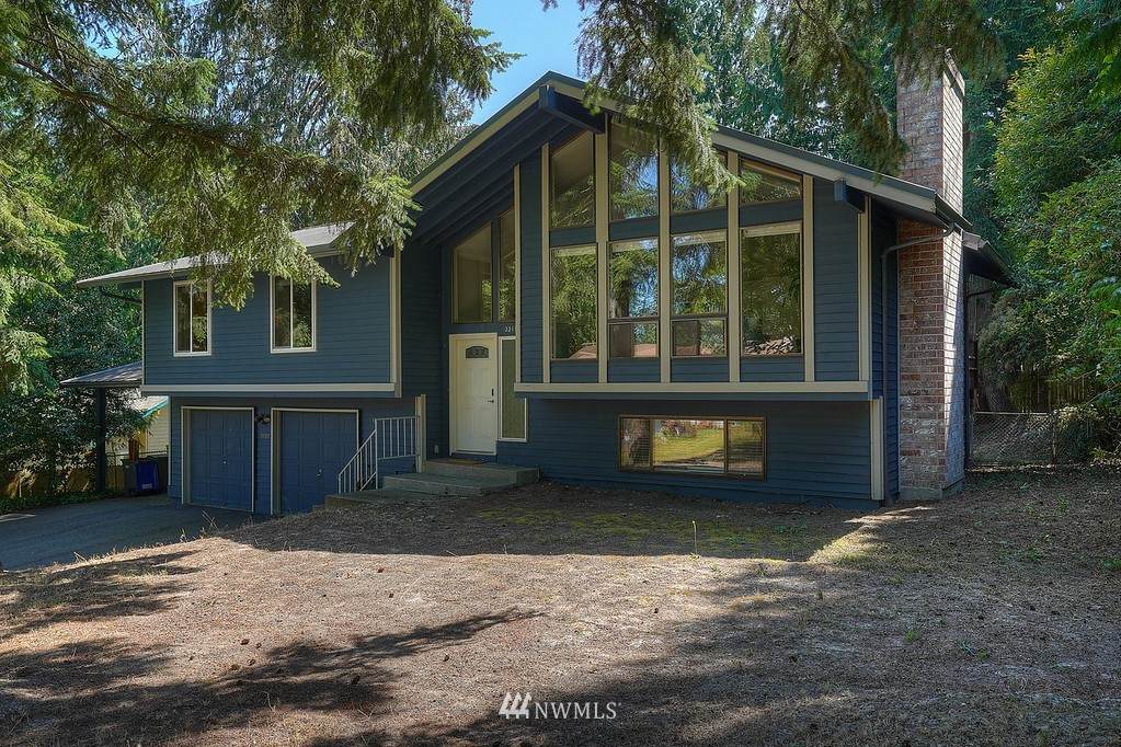 3315 Arrowhead Drive - Photo 1