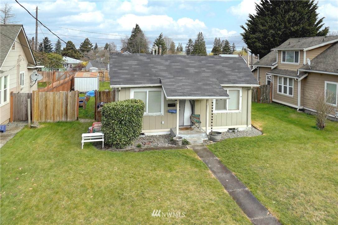 819 49th Street - Photo 1