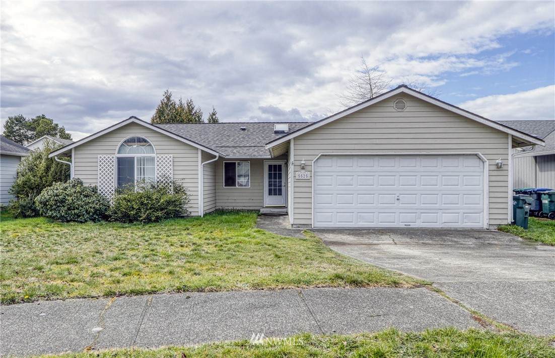 5525 James Street - Photo 1