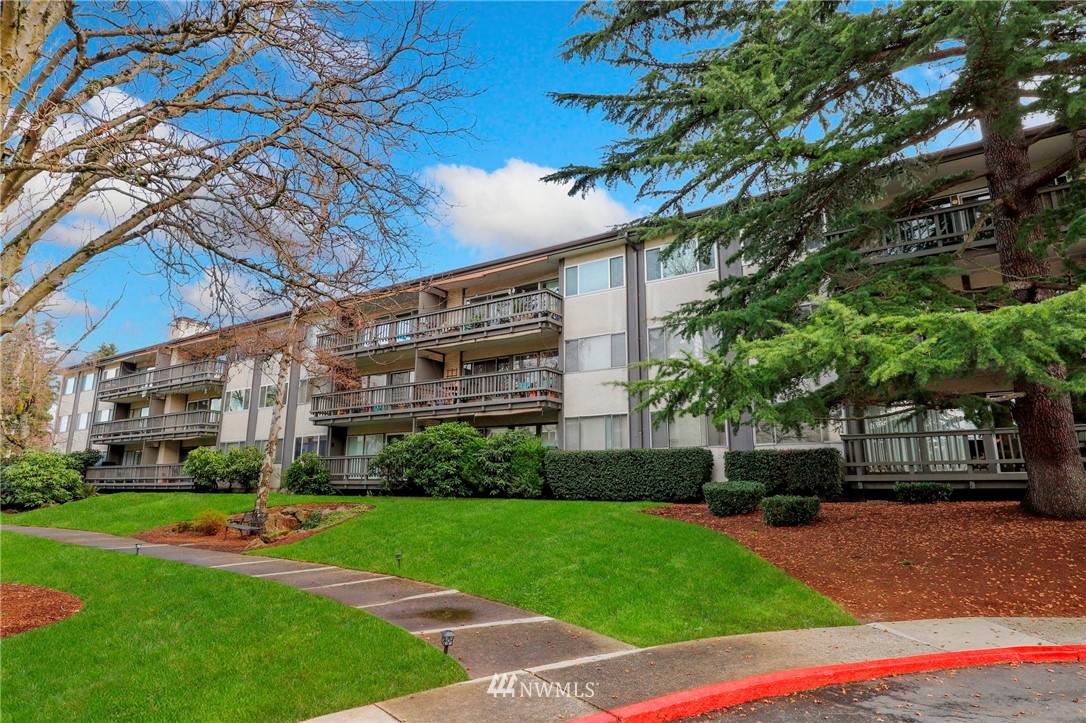 2500 81st Avenue - Photo 1