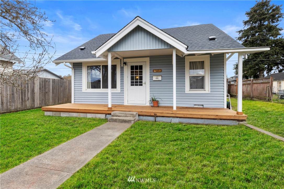 6209 Pine Street - Photo 1