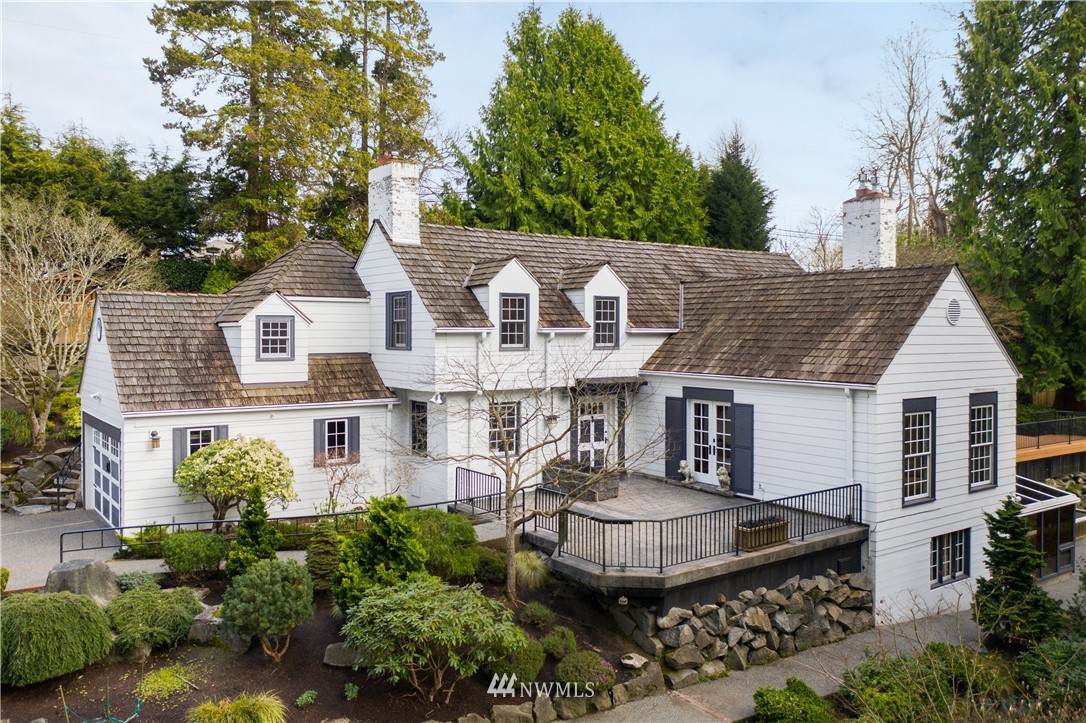4329 Sheridan Street - Photo 1
