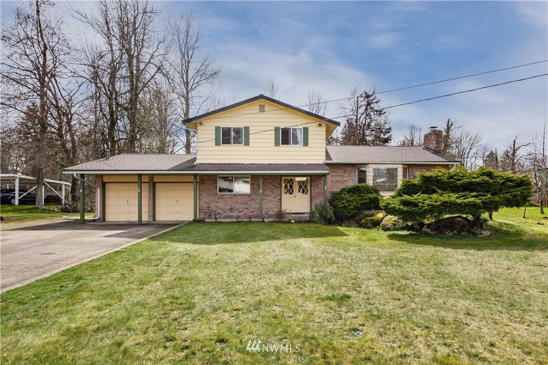 11825 286th Street - Photo 1