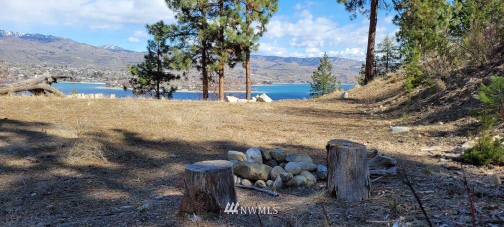 7367 Ridgeview Drive - Photo 1