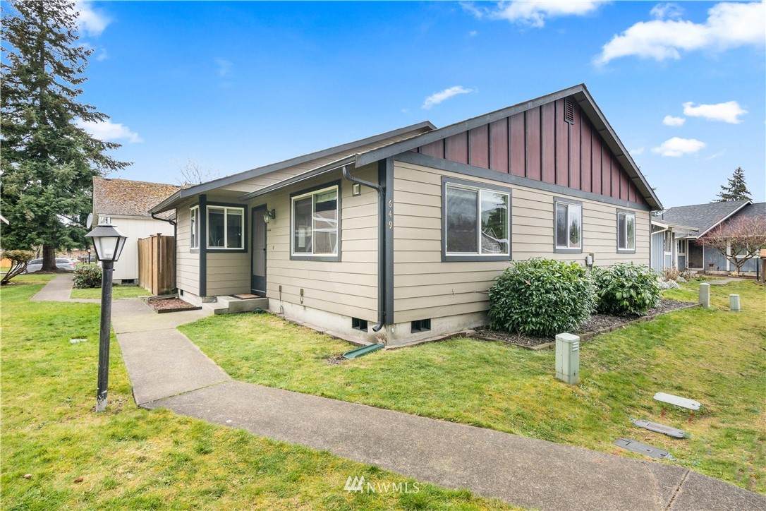 649 Bavarian Lane - Photo 1