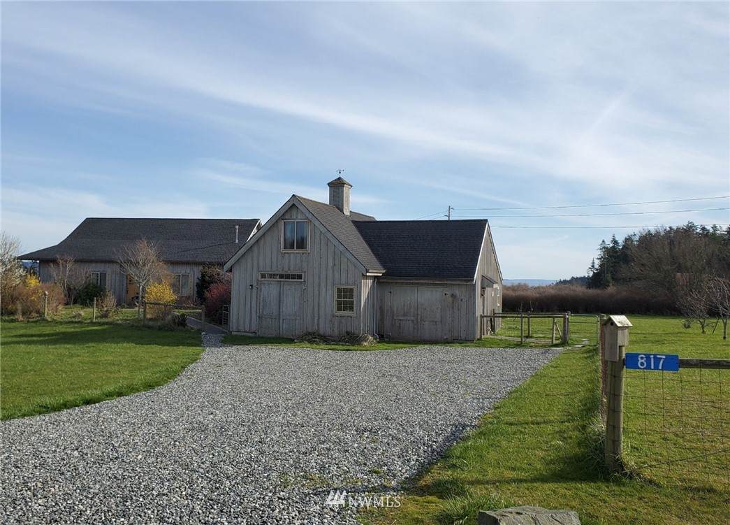 817 Windrose Drive - Photo 1