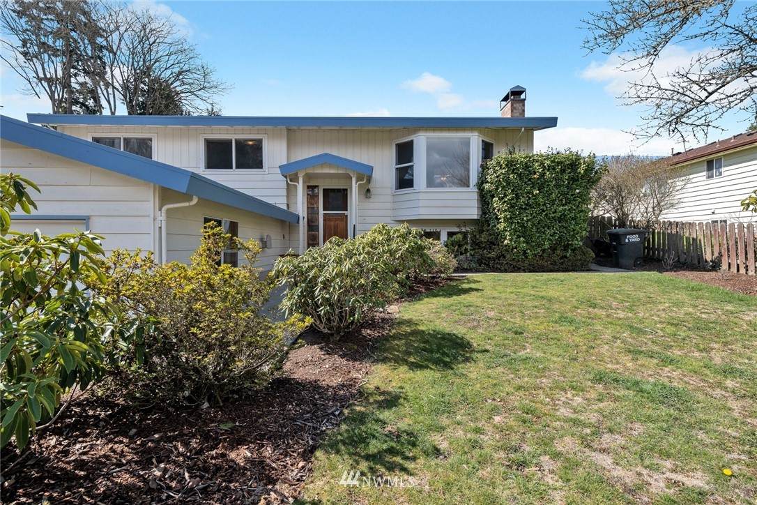 22609 13th Avenue - Photo 1
