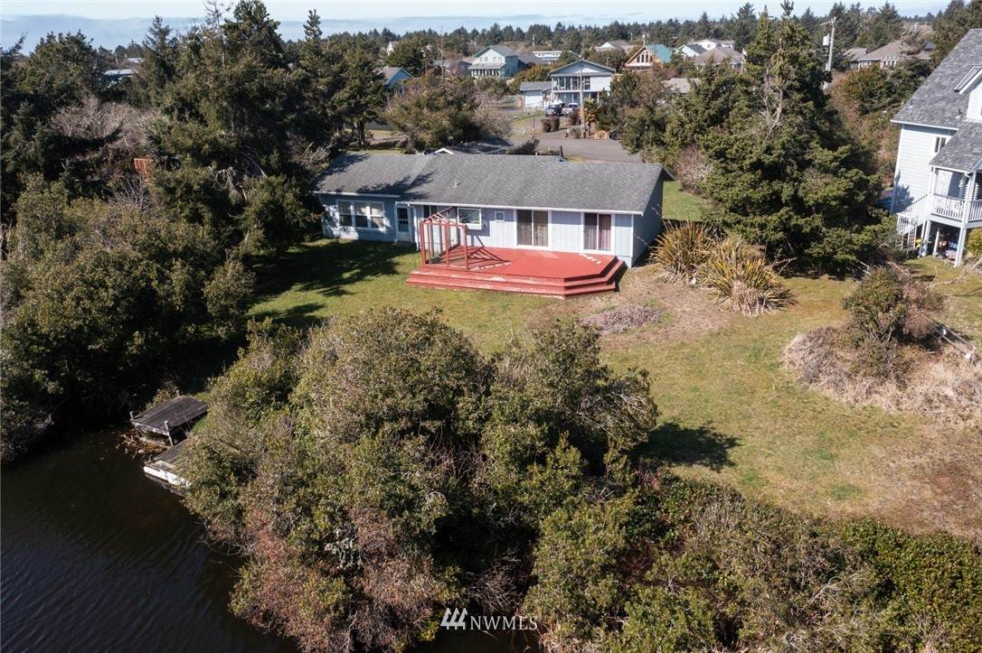 305 Cockle Street - Photo 1