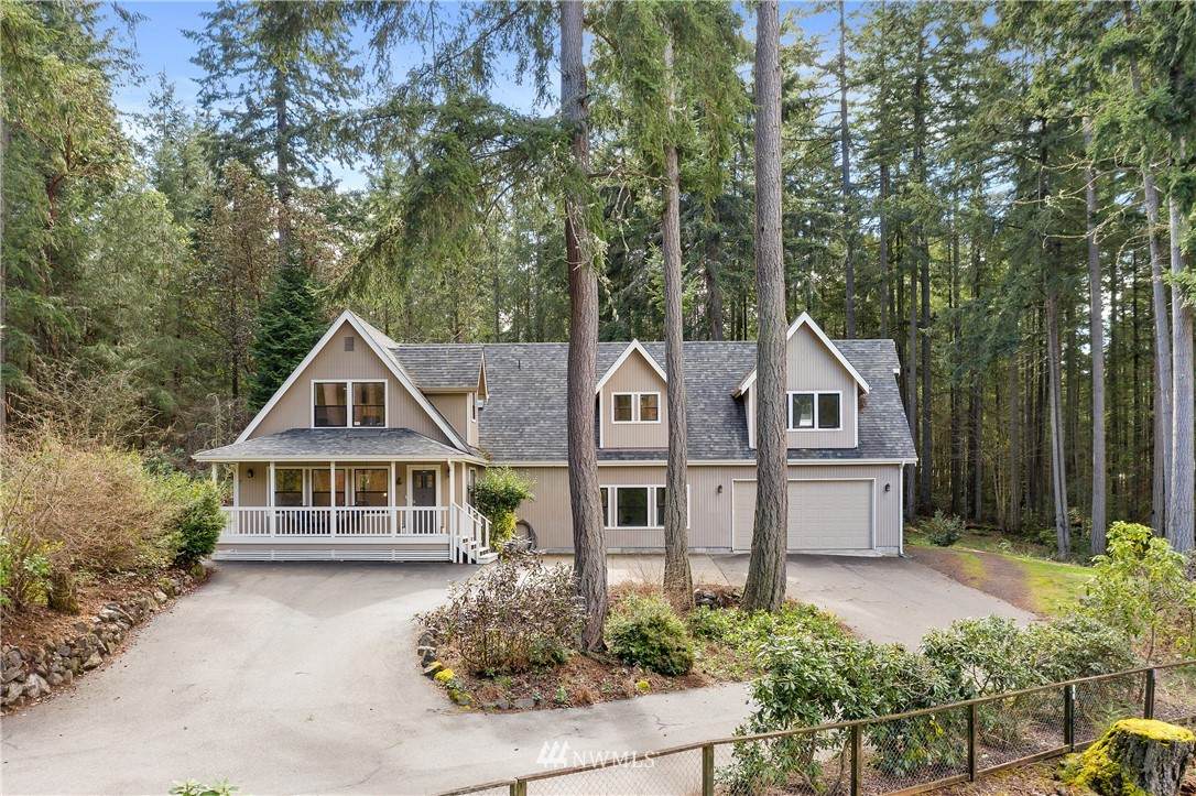 826 Illahee Drive - Photo 1
