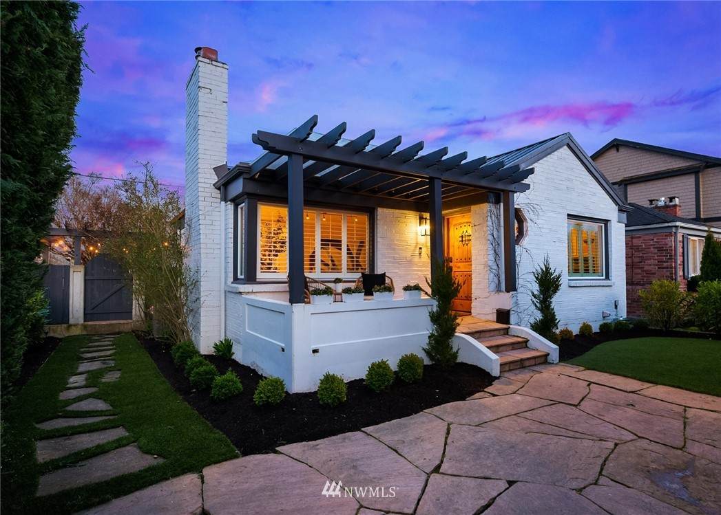 1878 Mcgilvra Boulevard - Photo 1