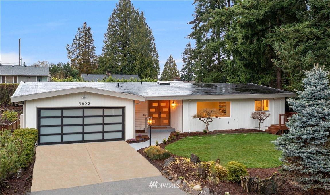 3822 91st Street - Photo 1