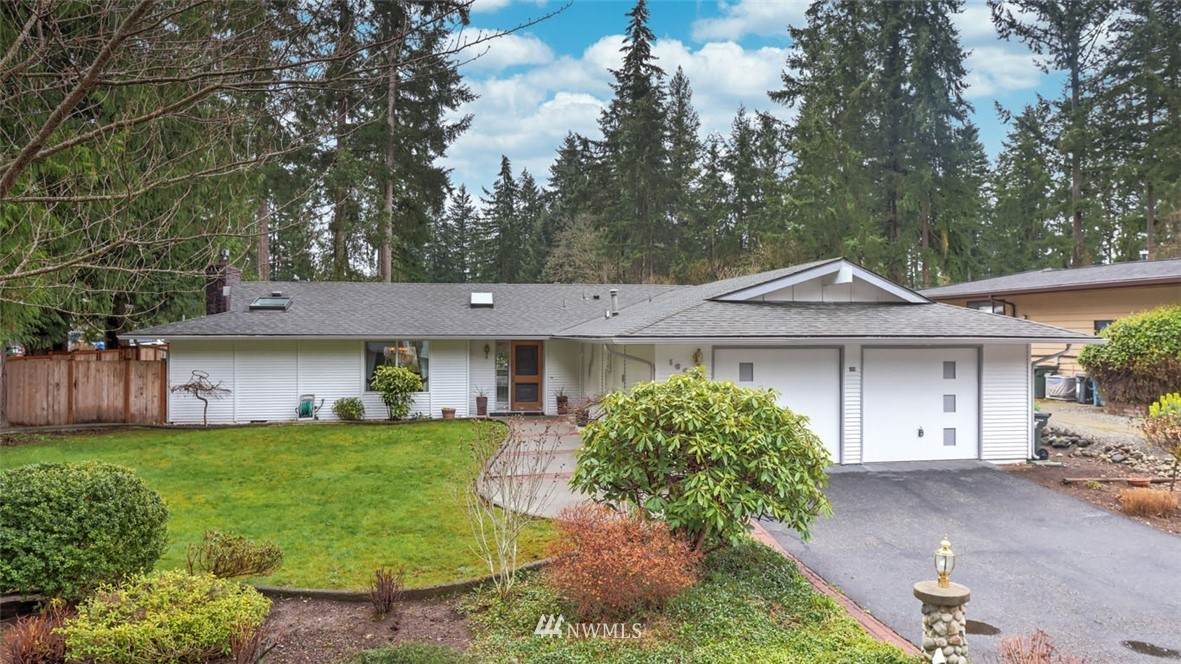16433 145th Street - Photo 1