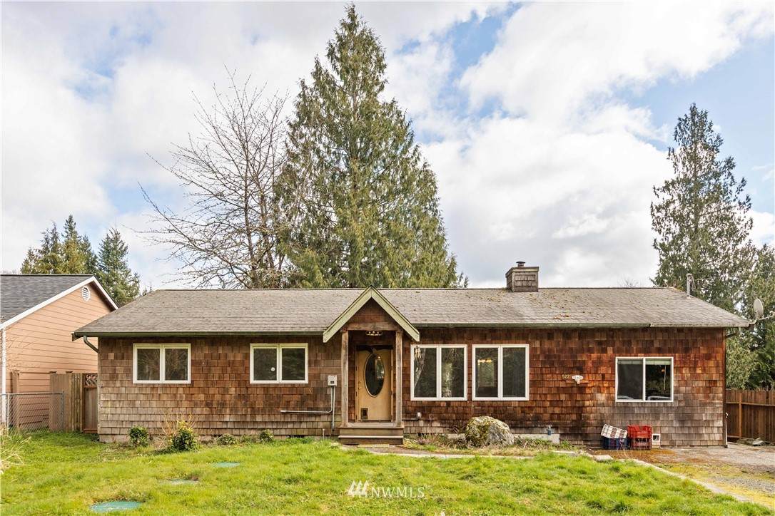 522 Summit Pl - Photo 1
