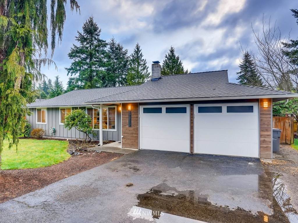12816 95th Avenue - Photo 1