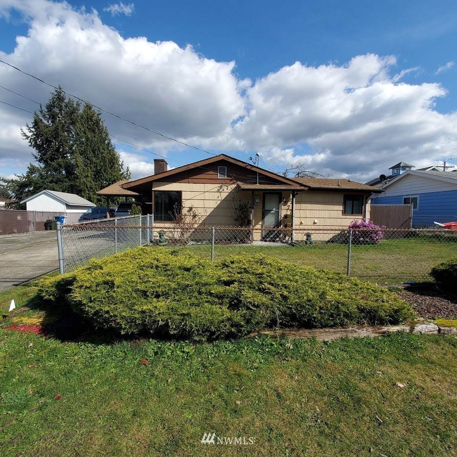15774 116th Avenue - Photo 1