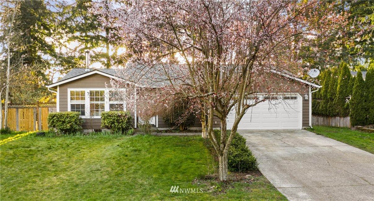 611 Hawks Glen Drive - Photo 1