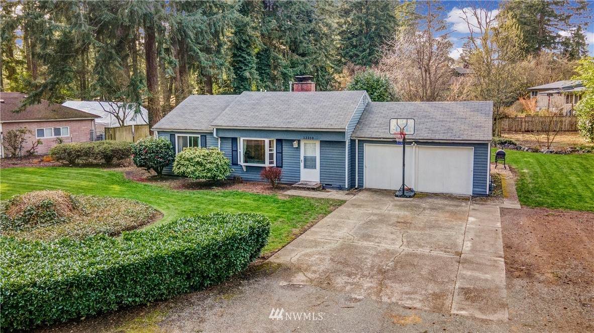 12310 Glenwood Avenue - Photo 1