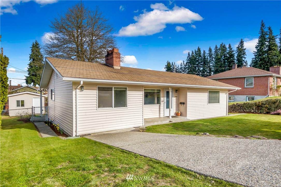 5029 Delaware Avenue - Photo 1
