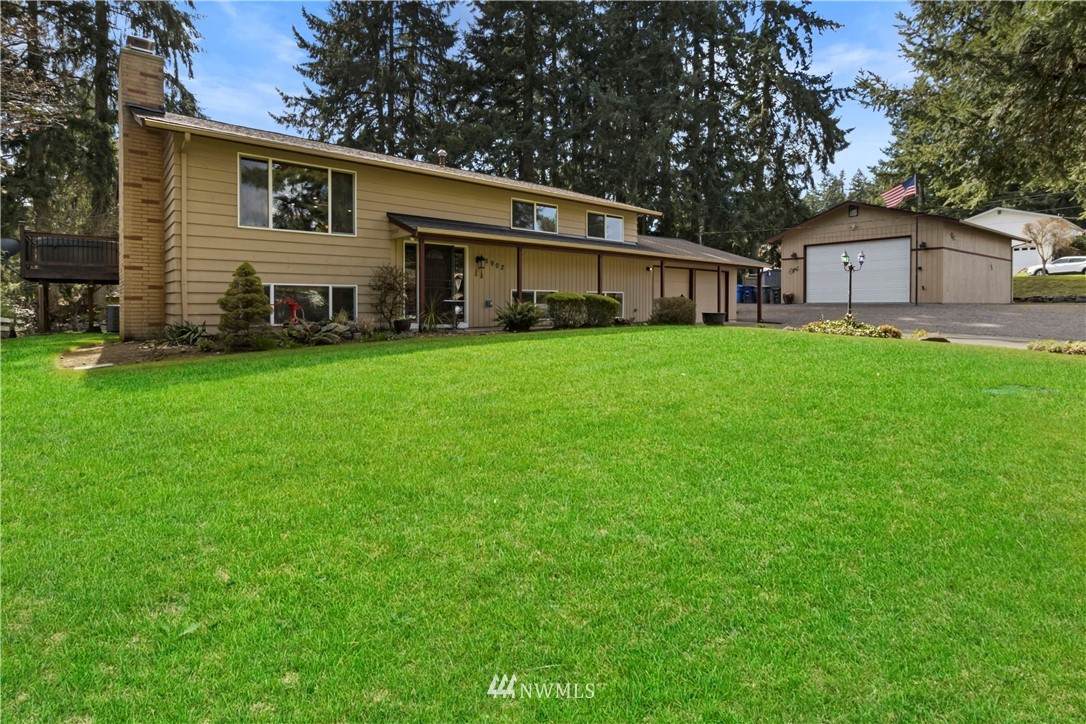 5902 98th Street - Photo 1