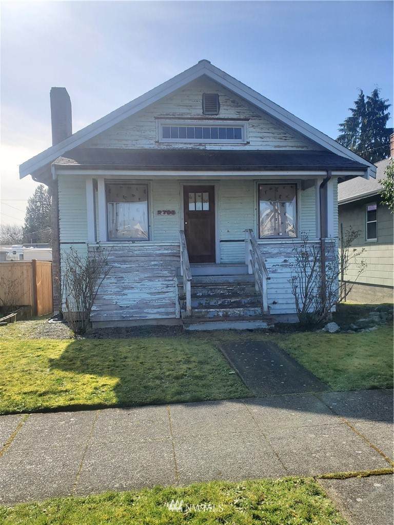2706 21st Street - Photo 1