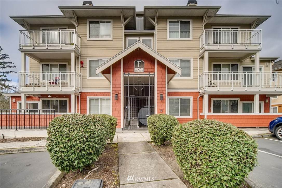 517 225th Lane - Photo 1