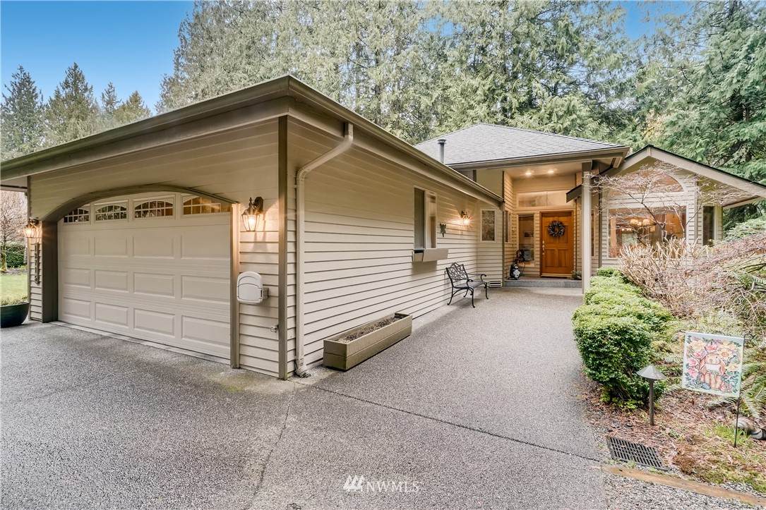 12715 182nd Avenue - Photo 1