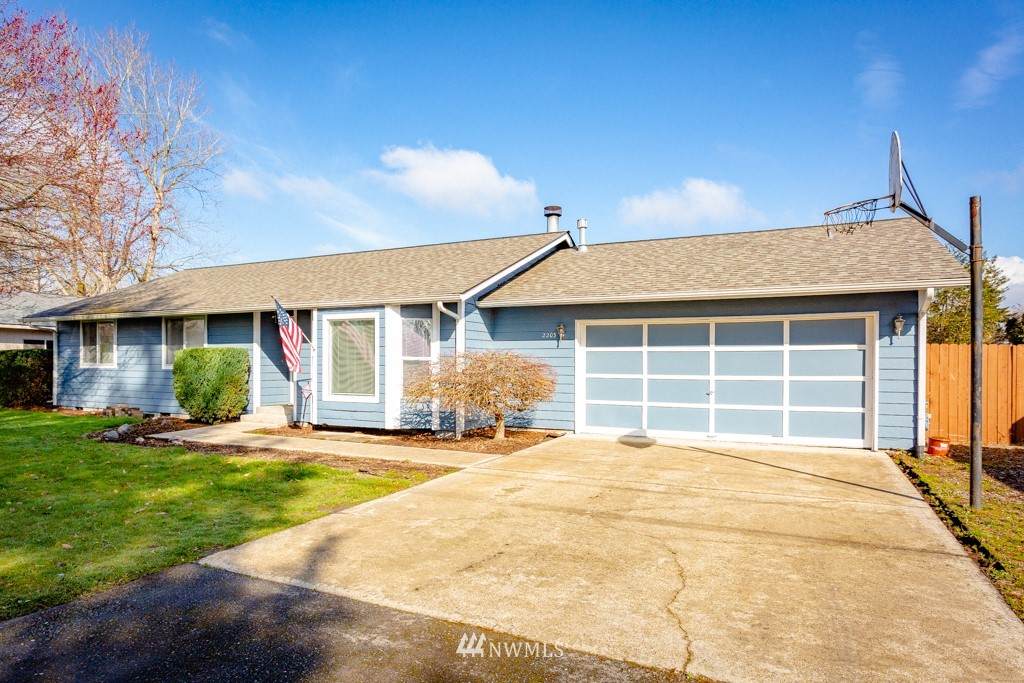 2203 14th Avenue - Photo 1