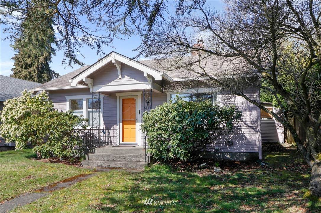 5107 39th Street - Photo 1