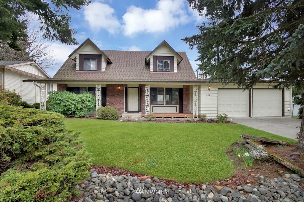 4121 321st Street - Photo 1
