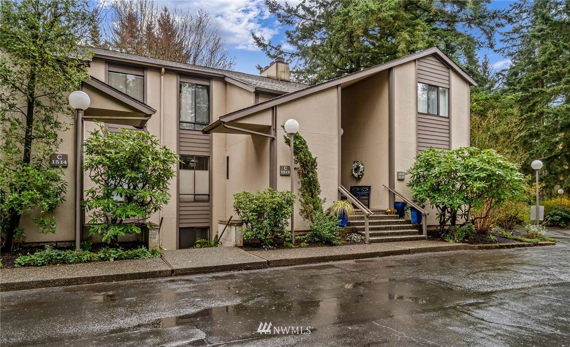 1514 140th Street - Photo 1