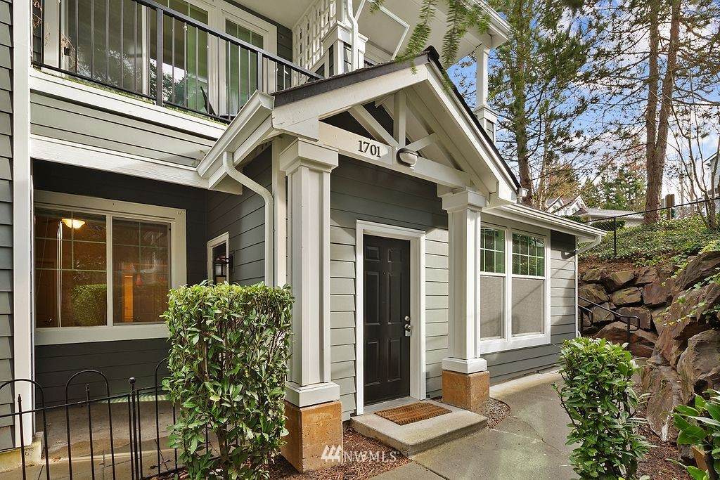 16125 Juanita Woodinville Way - Photo 1