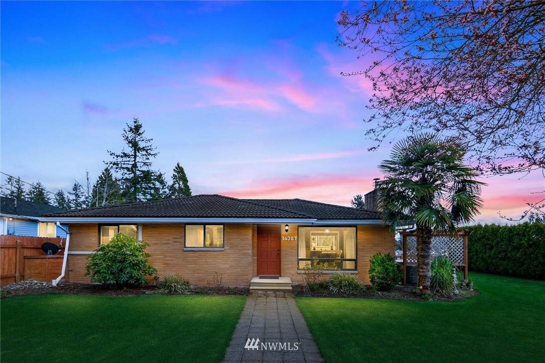 14307 200th Street - Photo 1