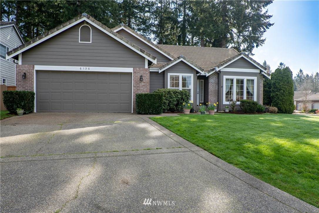 6136 Newport Court - Photo 1