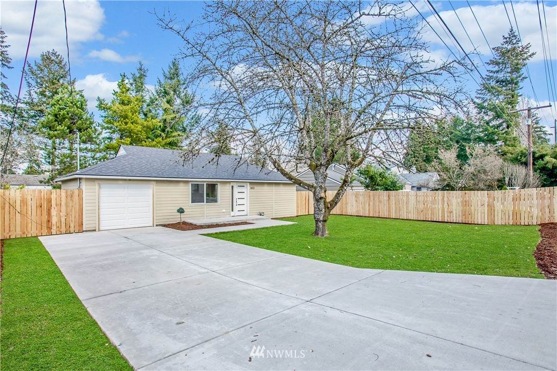 8413 Veterans Drive - Photo 1