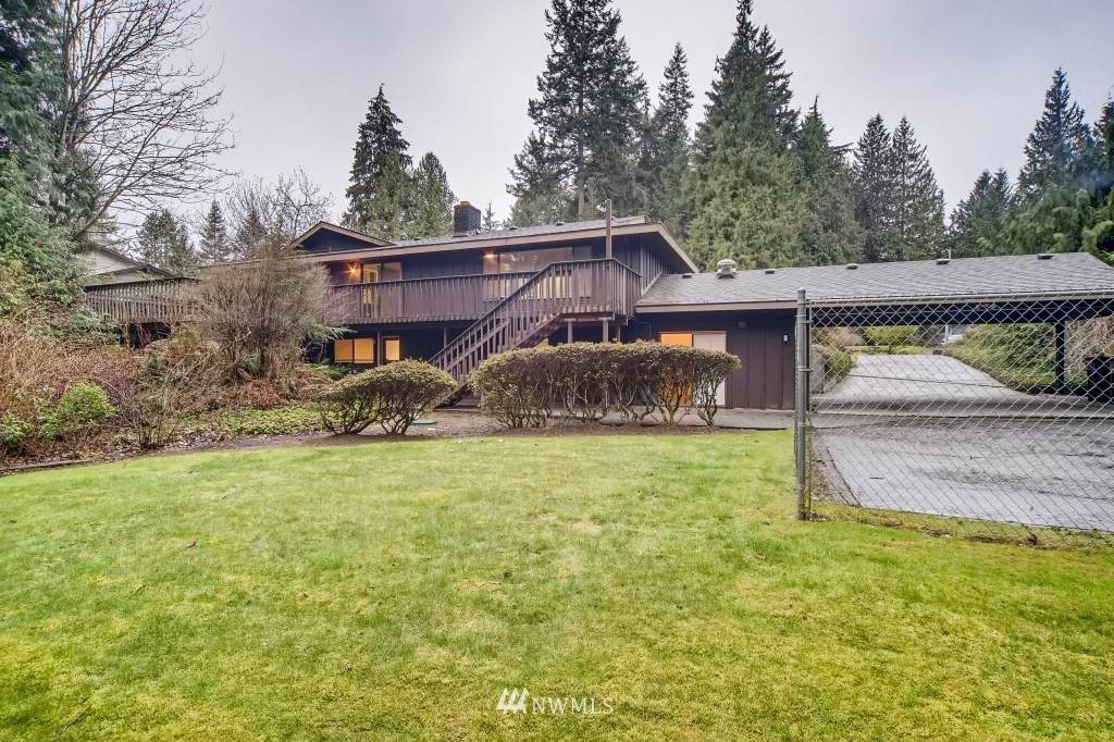 4429 94th Drive - Photo 1