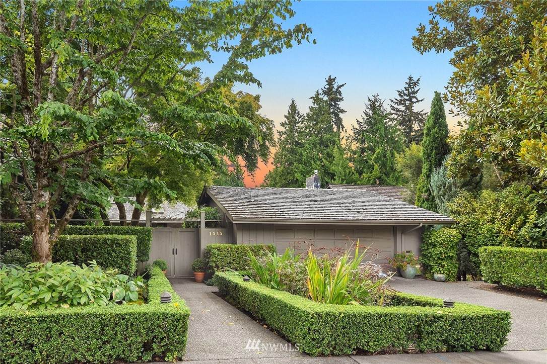 1555 Parkside Drive - Photo 1