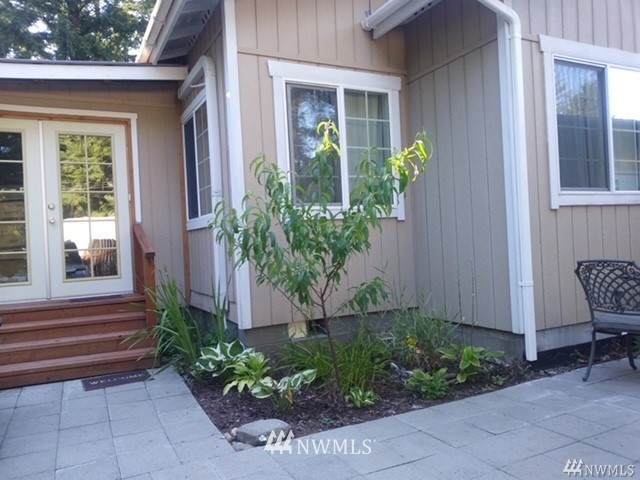 8595 Golden Valley Dr - Photo 1