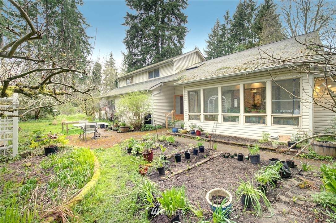 16023 74th Avenue - Photo 1