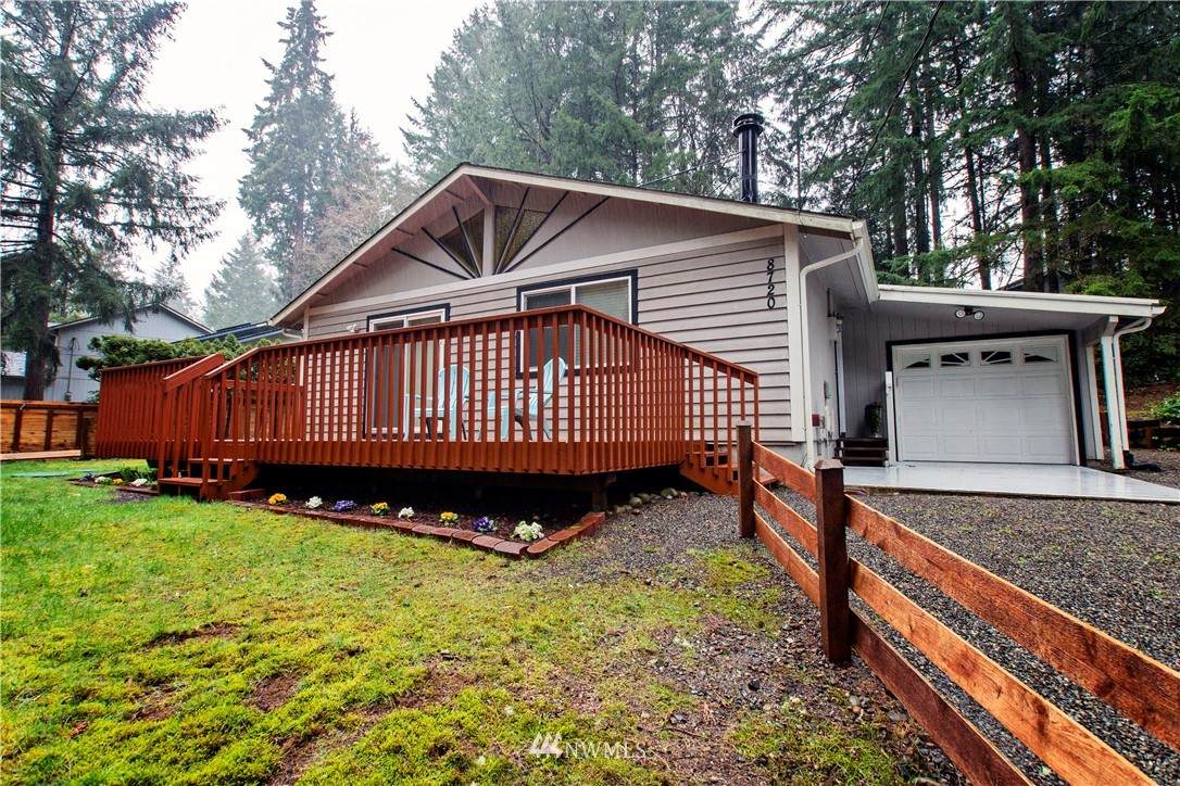 8720 Laguna Drive - Photo 1