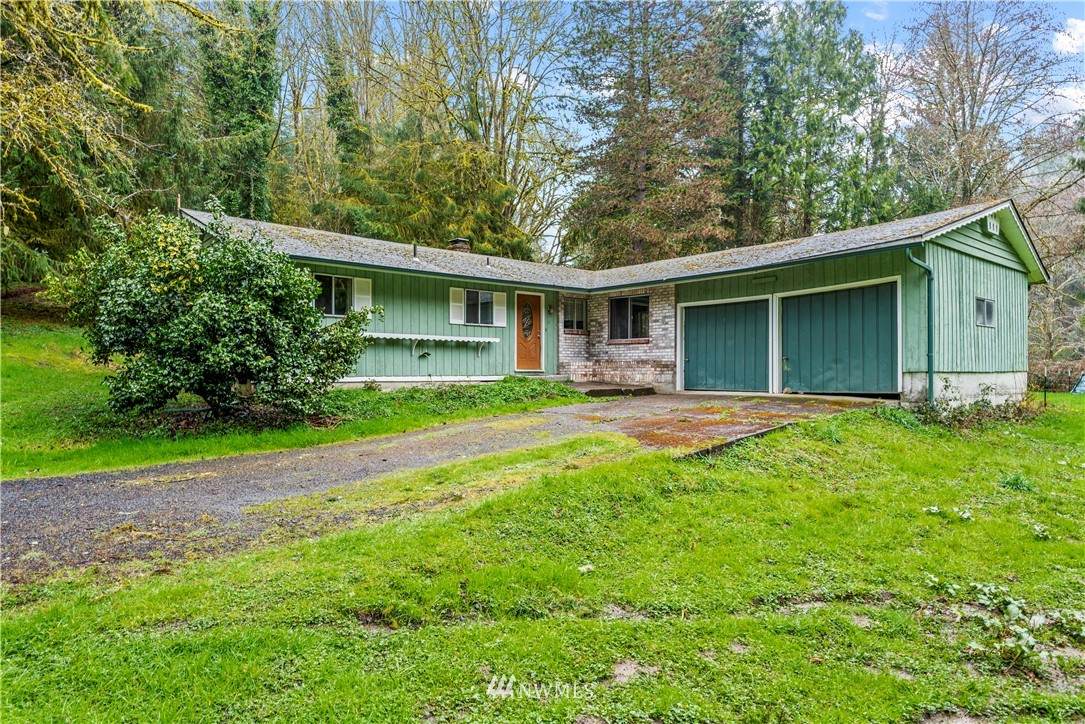 211 Clark Creek Road - Photo 1
