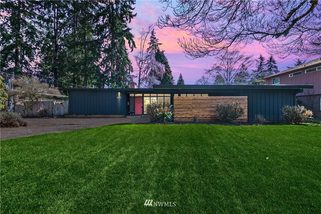 810 Maywood Lane - Photo 1