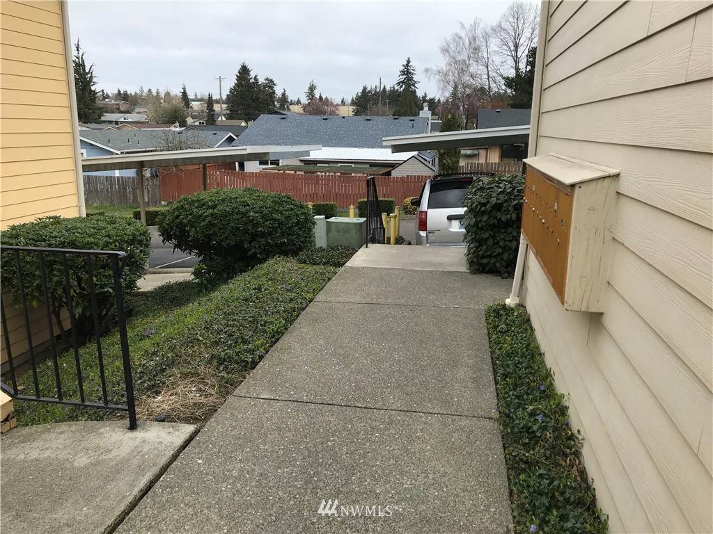 1111 Villard Street - Photo 1