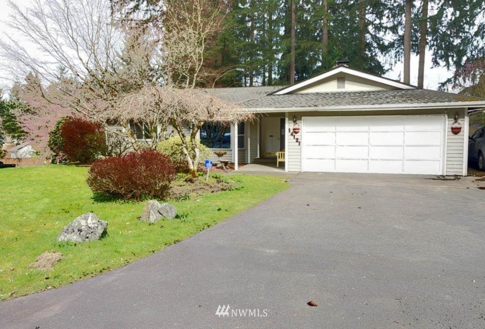 14121 110 AVE Court - Photo 1