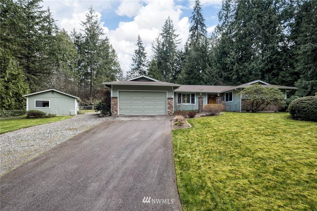 4609 79th Avenue - Photo 1