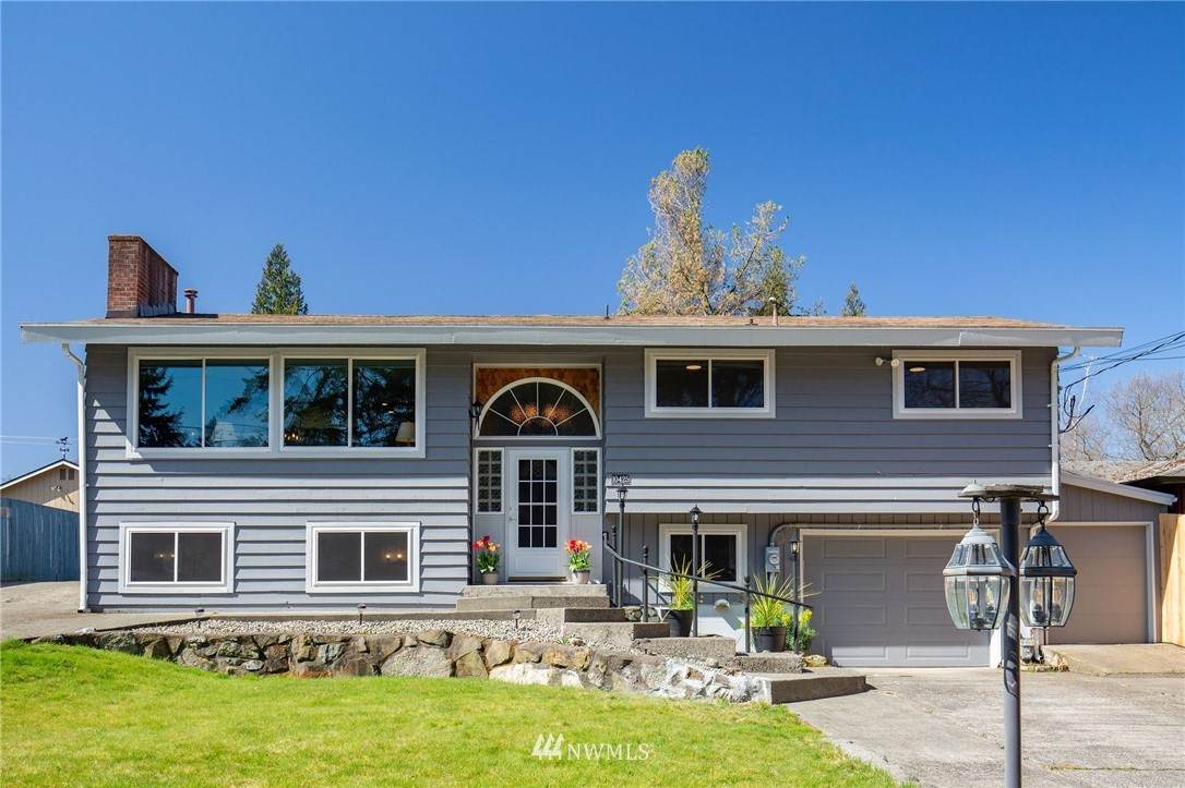 10425 25th Avenue - Photo 1